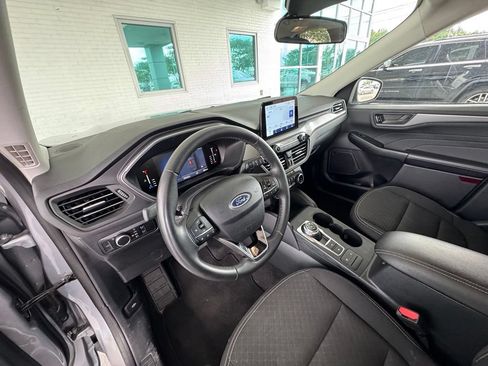 Used 2024 Ford Escape Active FWD image 12
