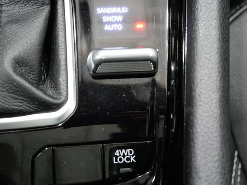 Used 2023 Jeep Compass High Altitude AWD/4WD image 22
