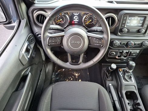 Used 2019 Jeep Wrangler Unlimited Sport S image 10
