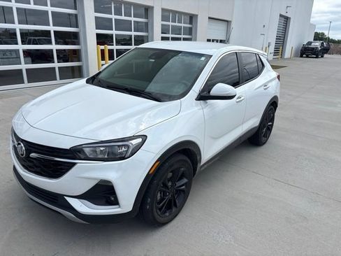 Used 2023 Buick Encore GX Preferred w/ Cold Weather Comfort Package FWD image 7