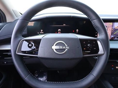 Certified 2025 Nissan Murano SL AWD/4WD image 12