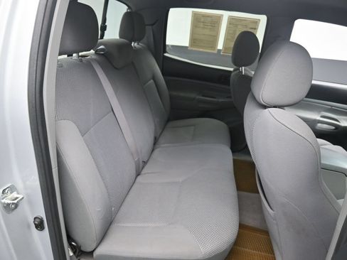 Used 2006 Toyota Tacoma PreRunner RWD image 23