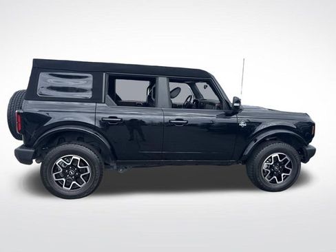 Used 2023 Ford Bronco Outer Banks image 7