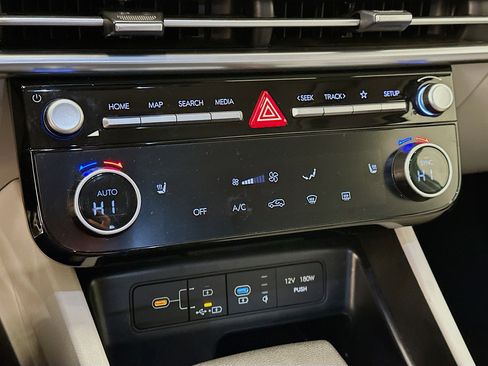 Used 2025 Hyundai Tucson SEL AWD/4WD image 23