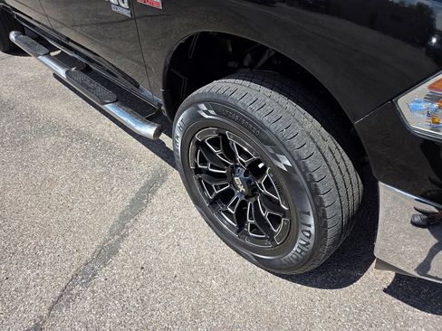 Used 2019 RAM 1500 Big Horn AWD/4WD image 31