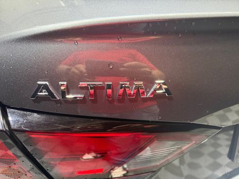 Certified 2022 Nissan Altima 2.5 SV image 24