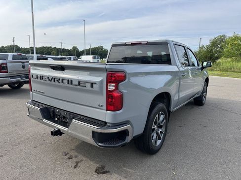 Used 2024 Chevrolet Silverado 1500 LT AWD/4WD image 6
