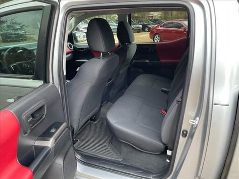 Used 2022 Toyota Tacoma SR5 image 23