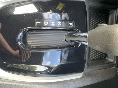 Used 2015 Nissan Rogue S AWD/4WD image 14