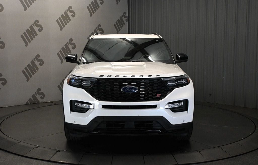 Used 2021 Ford Explorer ST w/ Equipment Group 401A AWD/4WD image 2