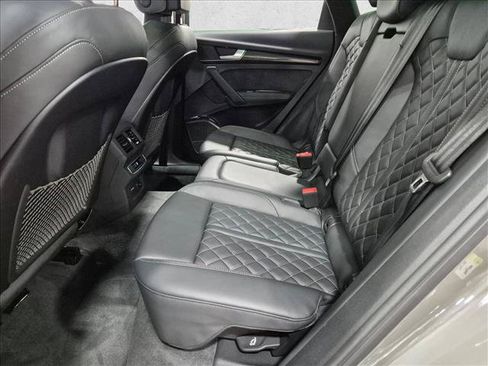 Used 2023 Audi SQ5 Premium Plus w/ Premium Plus Package AWD/4WD image 17