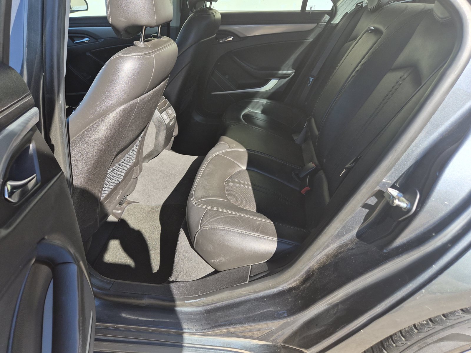 Used 2013 Cadillac CTS Luxury RWD image 14