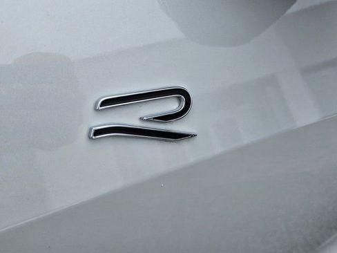 New 2026 Volkswagen Tiguan SE R-Line image 19