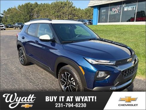 Used 2023 Chevrolet TrailBlazer ACTIV w/ Convenience Package image 1