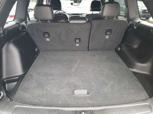 Used 2023 Jeep Grand Cherokee Altitude image 27