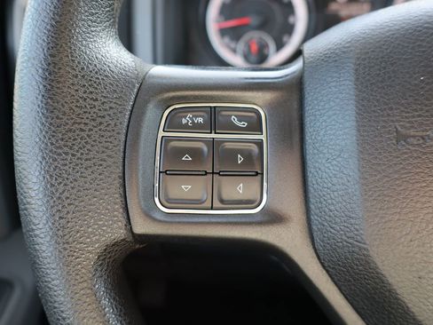 Used 2017 RAM 1500 Express image 16