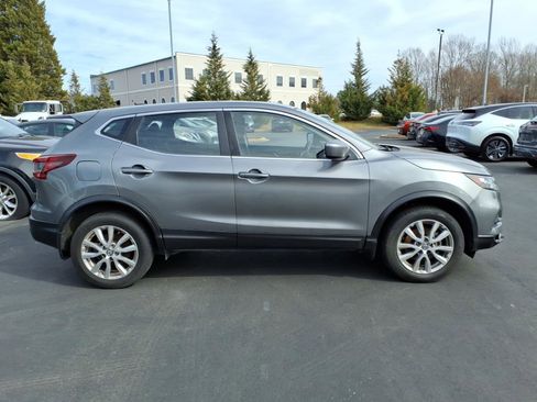 Used 2020 Nissan Rogue Sport S w/ Appearance Package image 26