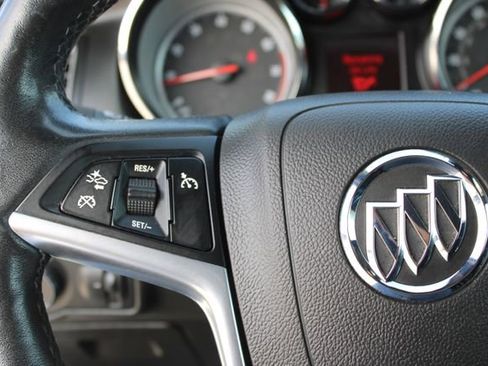 Used 2019 Buick Cascada Premium image 18