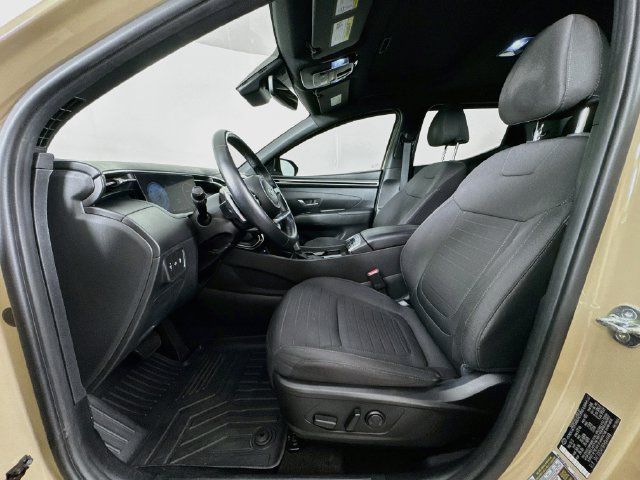 Used 2023 Hyundai Santa Cruz SEL Premium AWD/4WD image 35