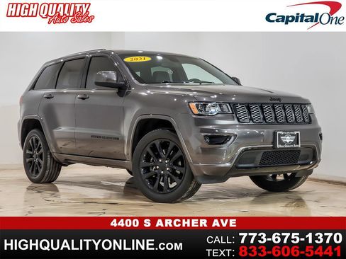 Used 2021 Jeep Grand Cherokee Laredo X AWD/4WD image 1