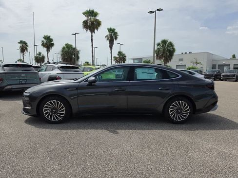 New 2026 Hyundai Sonata SEL FWD image 3