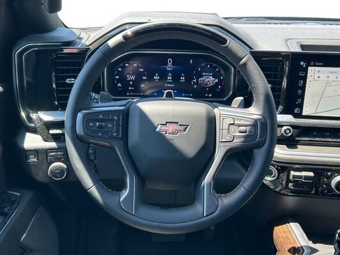 New 2026 Chevrolet Silverado 1500 High Country w/ Midnight Edition AWD/4WD image 13