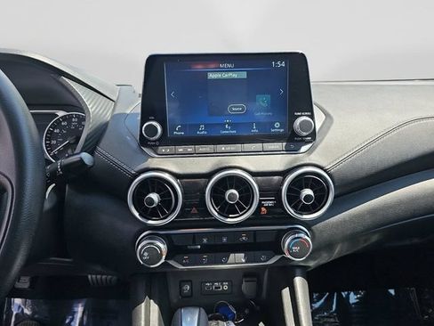 Used 2024 Nissan Sentra SV FWD image 18
