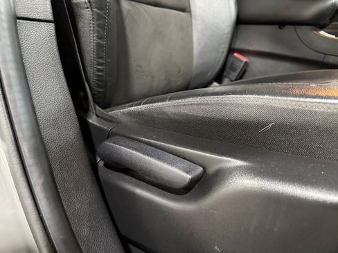 Used 2021 Jeep Grand Cherokee Altitude image 15