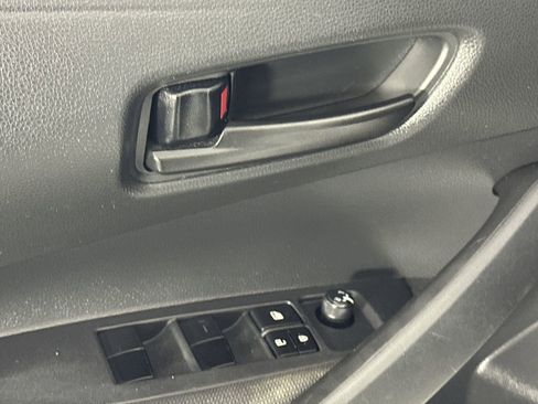 Used 2023 Toyota Corolla LE image 17