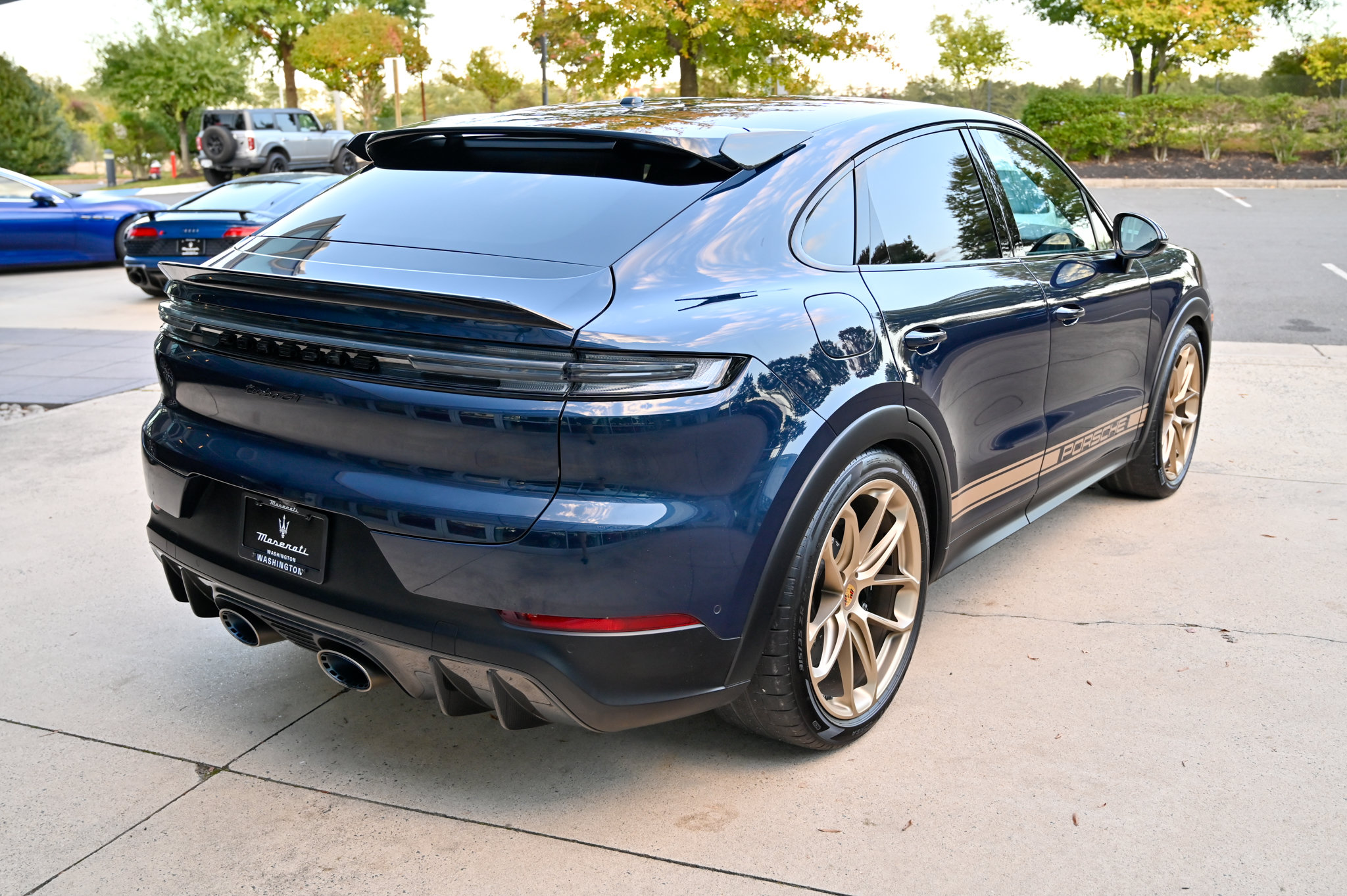Used 2024 Porsche Cayenne Turbo GT AWD/4WD image 5