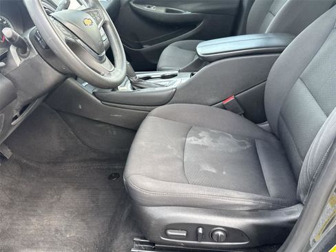 Used 2018 Chevrolet Malibu LT w/ LPO, Convenience Package 2 image 13