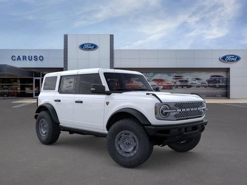 New 2025 Ford Bronco Badlands AWD/4WD image 7