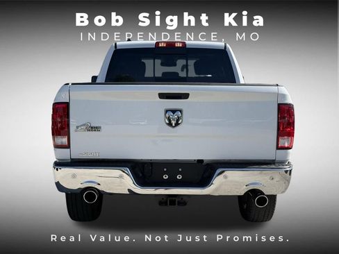 Used 2019 RAM 1500 Big Horn RWD image 15