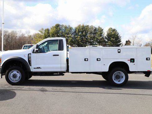Used 2024 Ford F550 4x4 Regular Cab Super Duty image 3