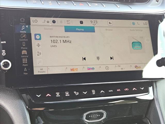 New 2026 Jeep Grand Cherokee Limited AWD/4WD image 12