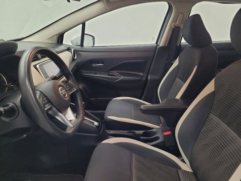 Used 2020 Nissan Versa SV FWD image 17