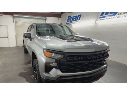 Used 2024 Chevrolet Silverado 1500 Custom Trail Boss AWD/4WD image 3