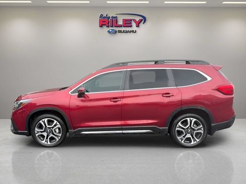 Used 2023 Subaru Ascent Limited AWD/4WD image 2