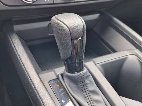 Used 2025 Honda Accord LX image 18