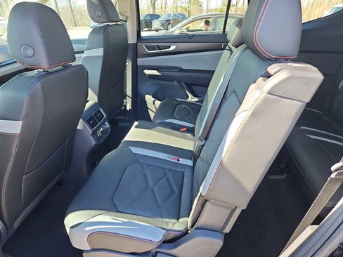 New 2026 Volkswagen Atlas Peak Edition AWD/4WD image 19