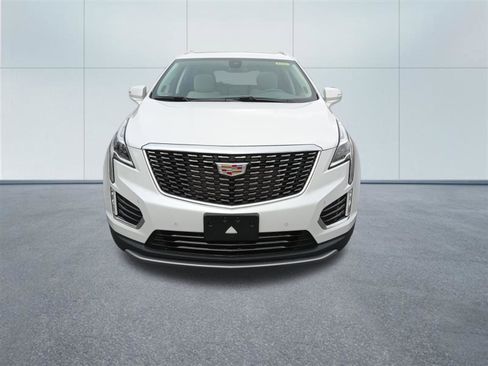 Used 2023 Cadillac XT5 Premium Luxury w/ LPO, Floor Liner Package image 5
