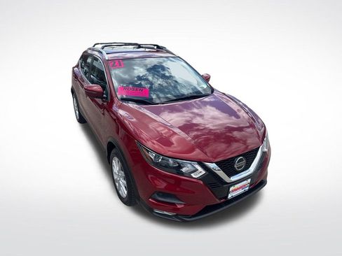 Certified 2021 Nissan Rogue Sport SV image 40