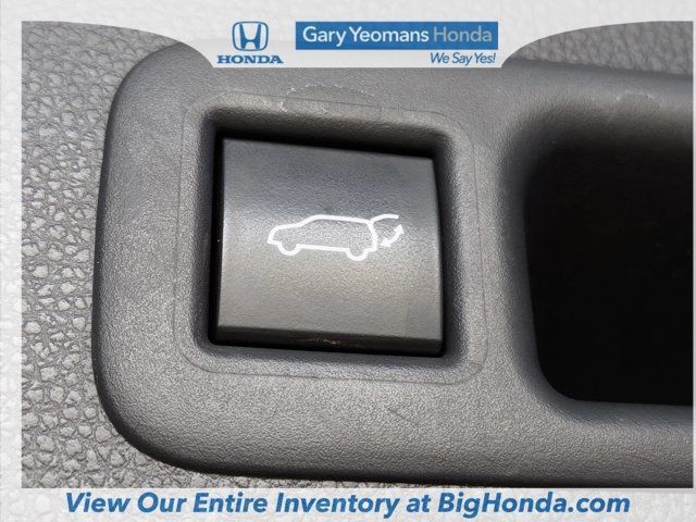 Used 2020 Toyota Highlander Limited FWD image 20