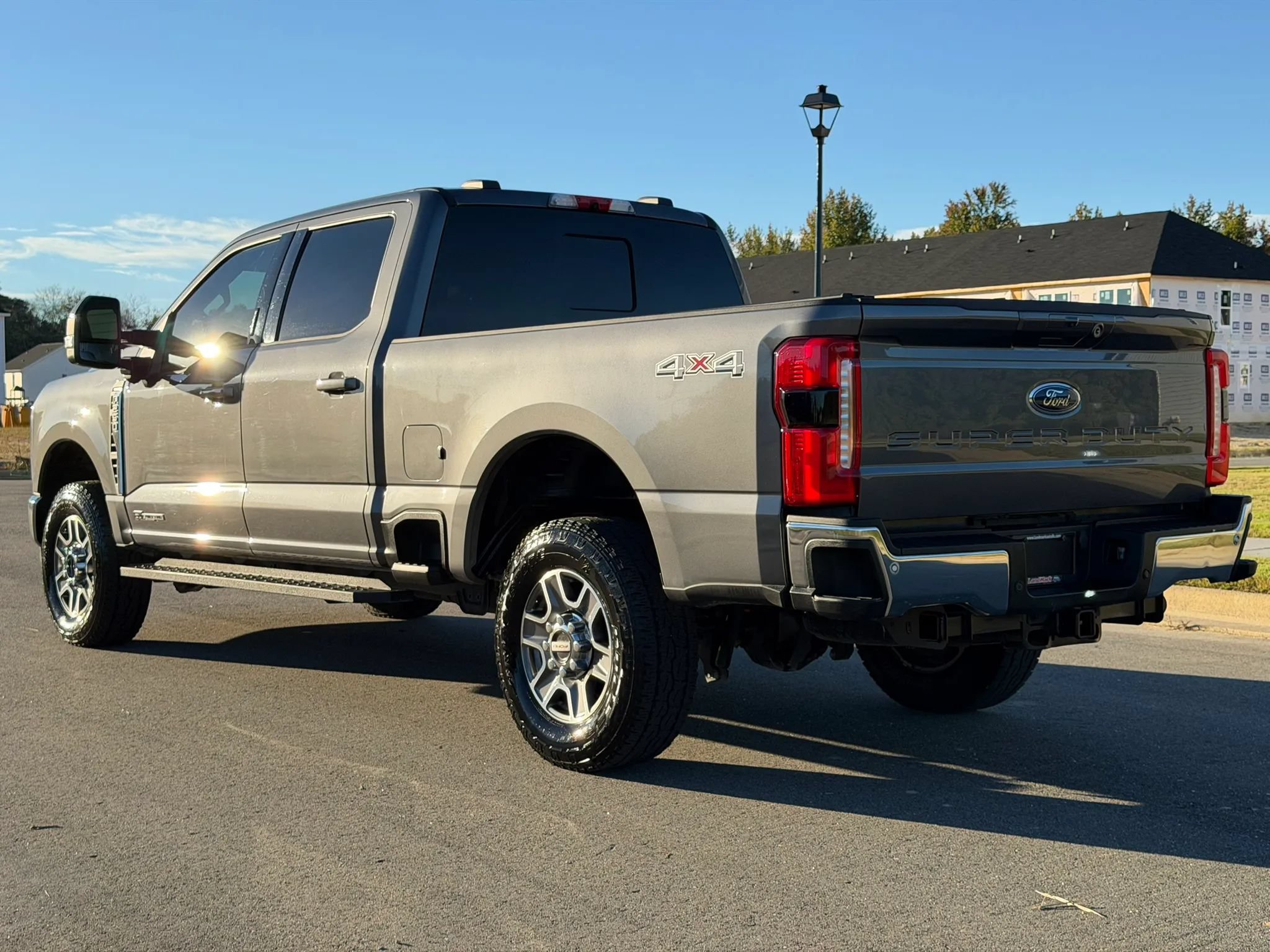 Used 2023 Ford F250 Lariat AWD/4WD image 7
