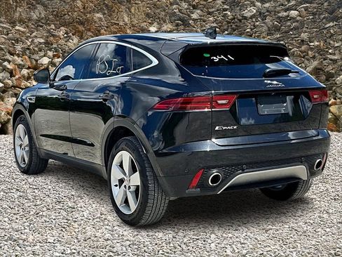 Used 2022 Jaguar E-PACE SE image 12