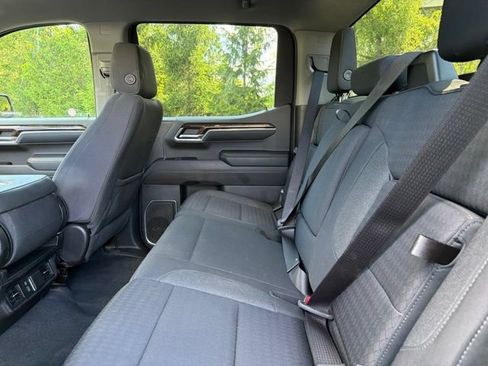 Used 2023 GMC Sierra 1500 Elevation AWD/4WD image 6