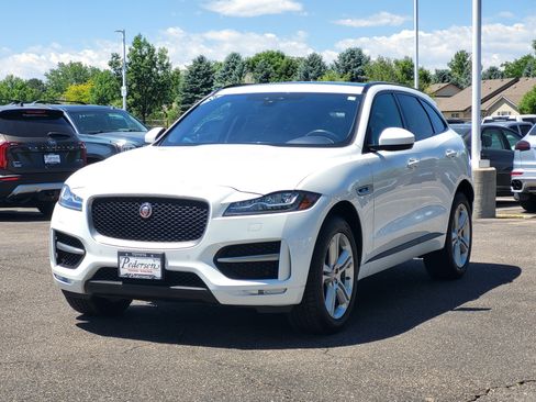 Used 2019 Jaguar F-PACE R-Sport AWD/4WD image 4