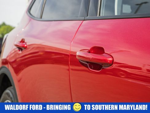 Used 2022 Ford Escape SE w/ SE Sport Appearance Package AWD/4WD image 15