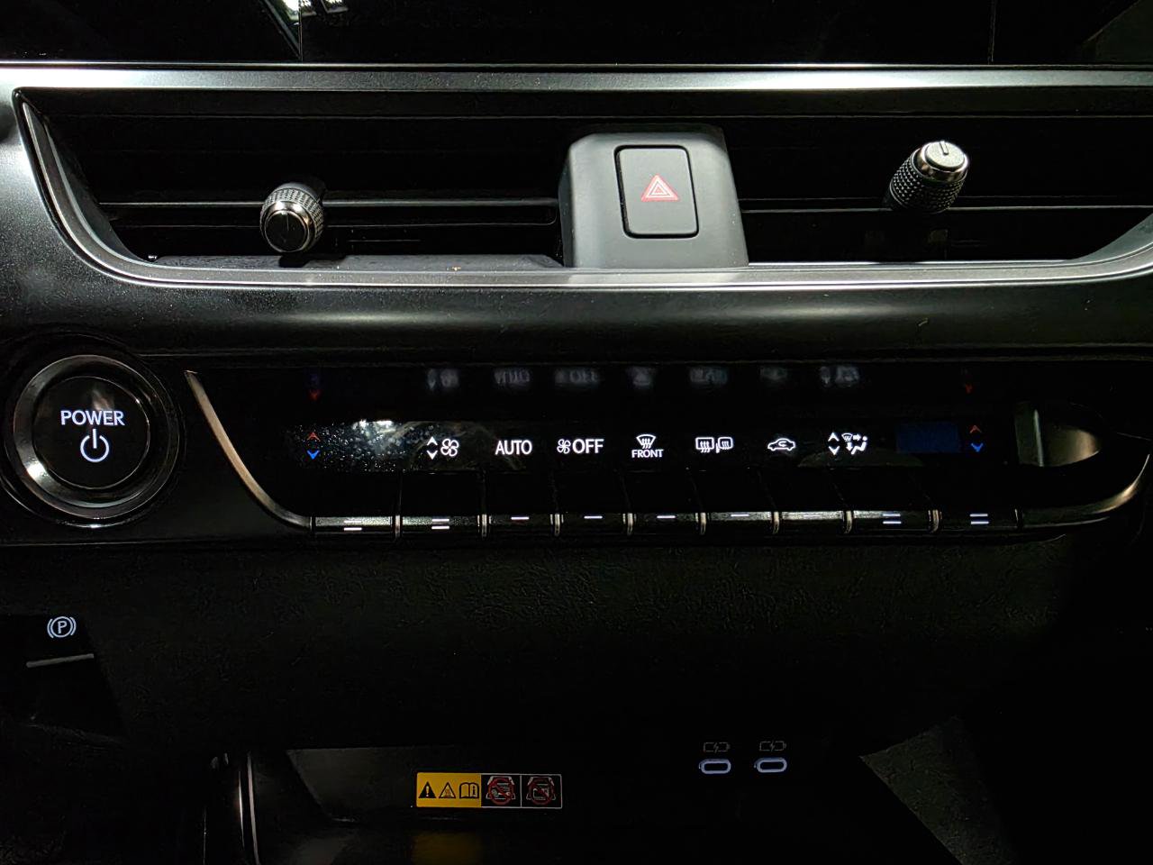 Used 2024 Lexus UX 250h F Sport FWD image 34