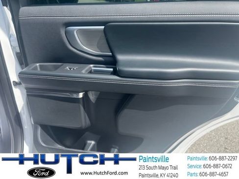 Used 2025 Ford Expedition Platinum AWD/4WD image 60